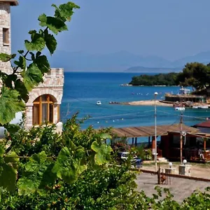 Zace , Ksamil Albania